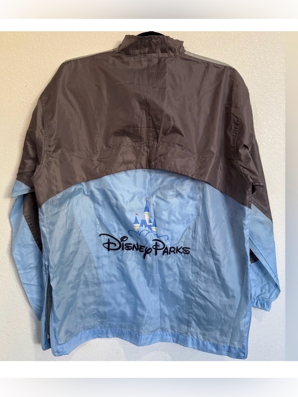 Disney Parks Castle Logo Windbreaker Jacket Blue Gray Packable Oversized XS/S - Picture 2 of 6